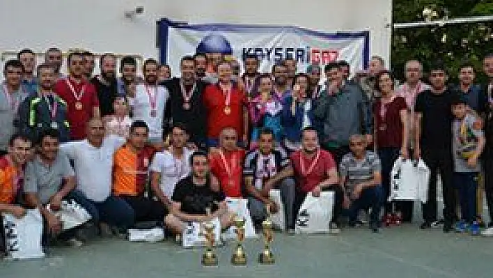 KAYSERİGAZ VOLEYBOL TURNUVASININ GALİBİ BELLİ OLDU