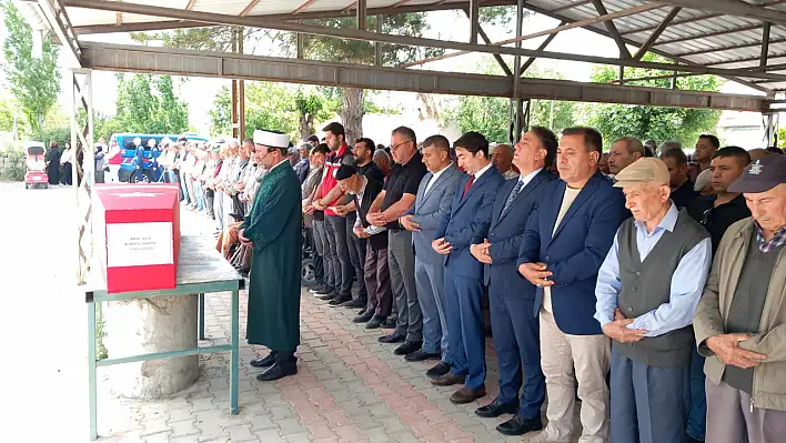 Kayserili Kıbrıs Gazisi toprağa verildi