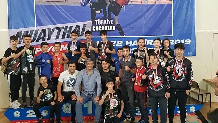 Kayserili Muaythai Sporcuları Madalyalara Ambargo Koydu