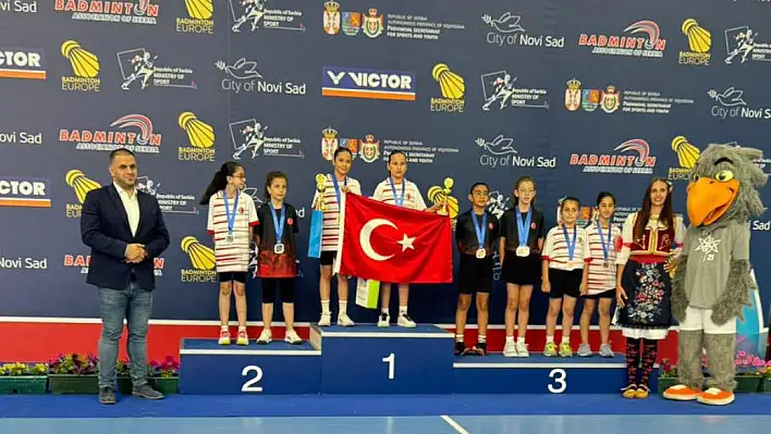 Kayserili raketler Sırbistan'da parladı