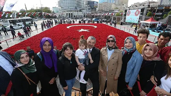 Kayserililerin bayrak sevgisi
