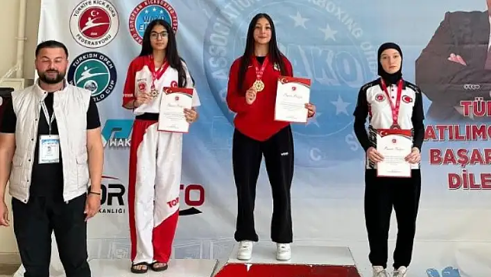 Kayseri'nin sporcuları Türkiye Şampiyonası'nda madalyaları topladı