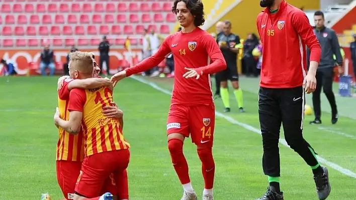 Kayserispor'da 2 cezalı var