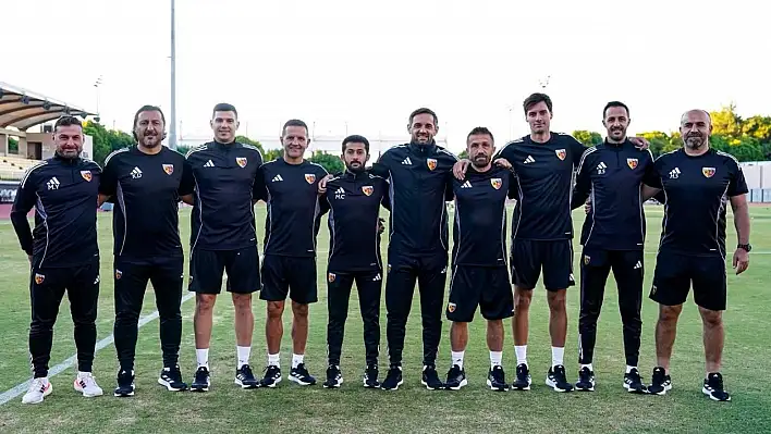 Kayserispor'da yeni teknik adamın ekibi belli oldu