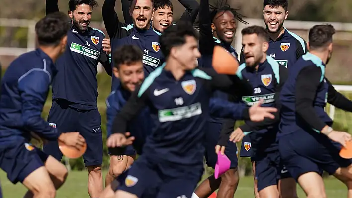 Kayserispor'da sözleşmesi sona erecek futbolcudan ince mesaj: Avrupa için!