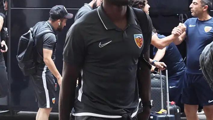 Kayserispor'da yaprak dökümü devam ediyor