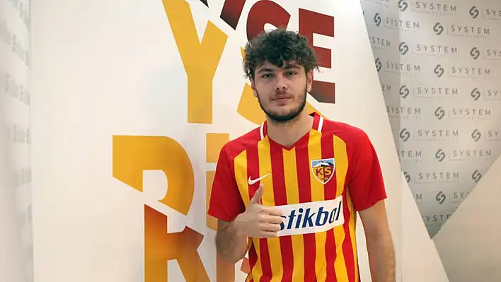 Kayserispor, Furkan Polat ile 5 yıllık sözleşme imzaladı