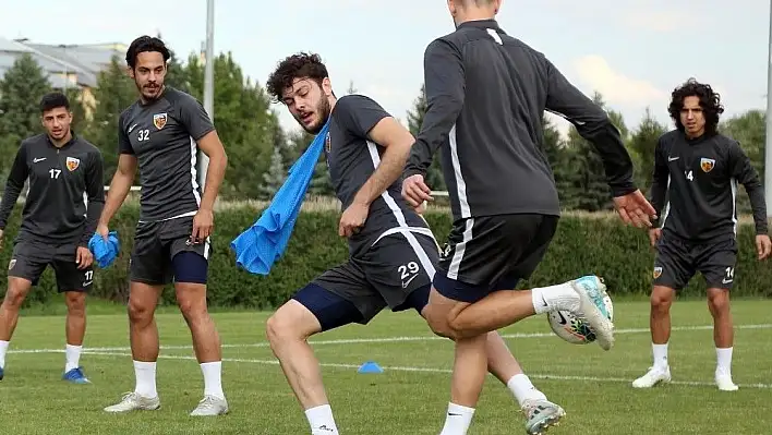 Kayserispor, Gençlerbirliği maçı hazırlıklarına başladı
