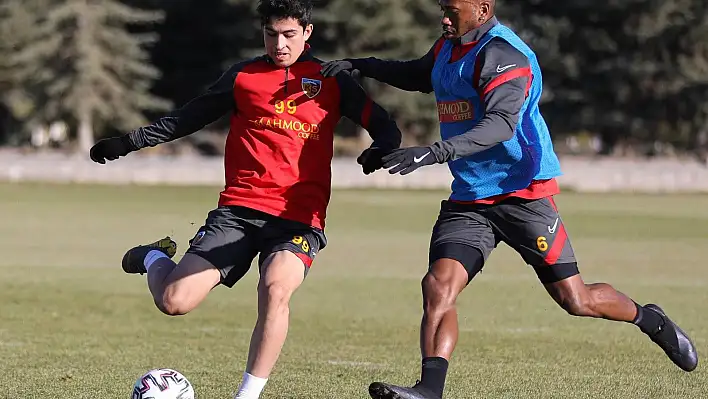 Kayserispor, Karagümrük maçı hazırlıklarını sürdürüyor