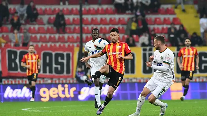 Kayserispor puanını 15'e yükseltti