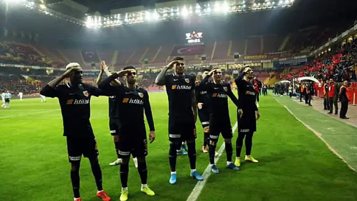 Kayserispor selamını çaktı