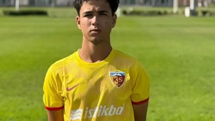 Kayserispor'un genç yıldızı Aras Çelik U16 milli takım kadrosunda