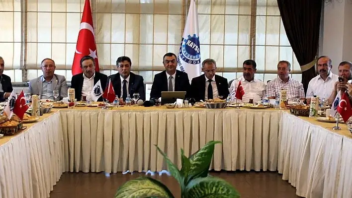 'Yerli otomobilin yatırım yeri Kayseri olmalı'