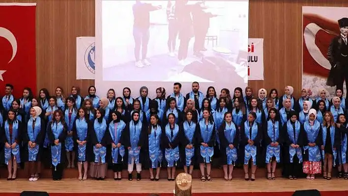 KAYÜ Develi Hüseyin Şahin MYO, 15. Dönem Mezunlarını Verdi