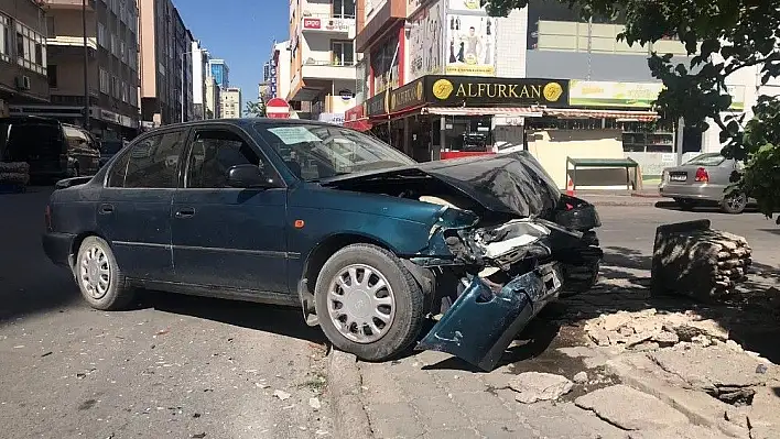 Son dakika...Duvara çarparak durabildi!