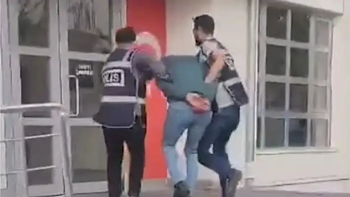 Kendi kendini bakın nasıl ihbar etti!