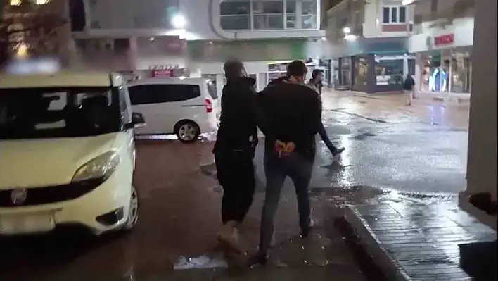 Sivas'ta aranan şahıs bakın nerede yakalandı!