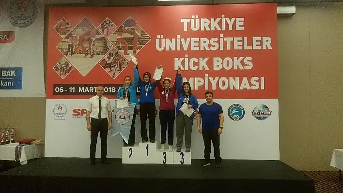 Kick Boks'ta ERÜ'lü Sporcuların Başarısı