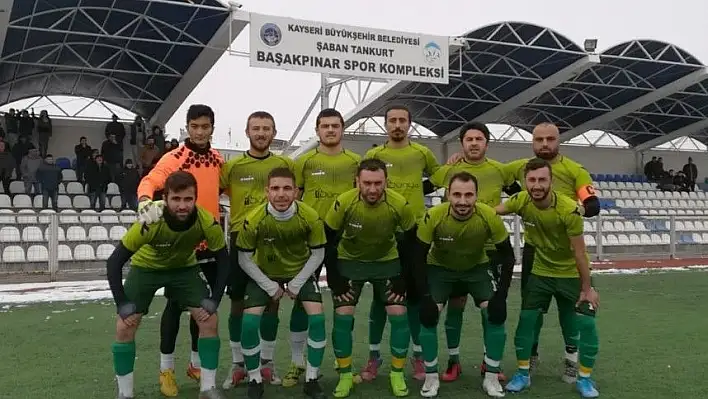 7 kırmızı kartın çıktığı maçta kazanan Başakpınar Belediyespor oldu
