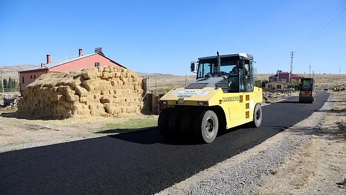 Kırsal mahallelere asfalt atağı
