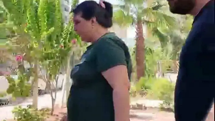 Küçük kızını bıçakla kovalayan anne gözaltında