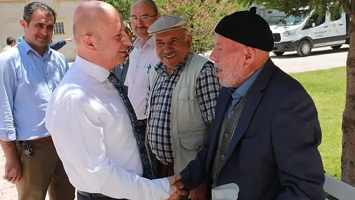 Kocasinan Belediyesi parkları yenilemeye devam ediyor
