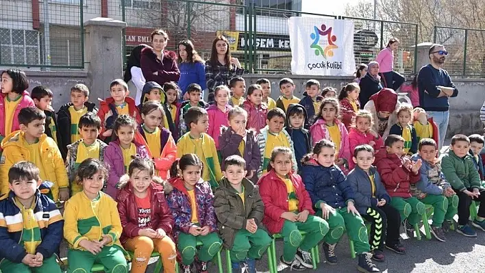 Kocasinan'da Nevruz Bayramı kutlamalarını çocuklar düzenledi