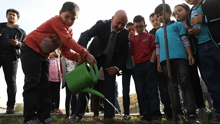 Kocasinan'da yaşam alanları modernleşiyor