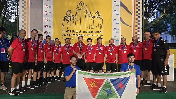 Kocasinan'ın özel kahramanları Avrupa'da zirveye yükseldiler