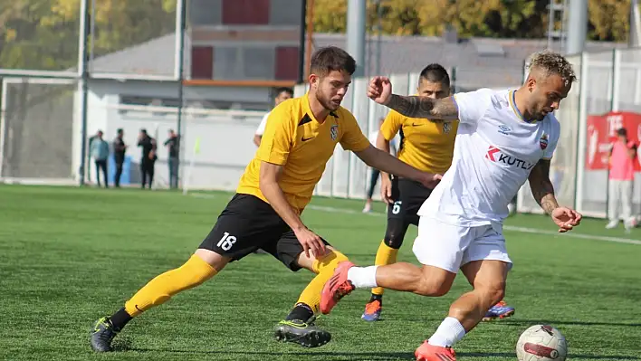 Kocasinan Şimşekspor 4-0 kaybetti