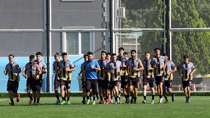 Kocasinan Şimşekspor, sahaya indi