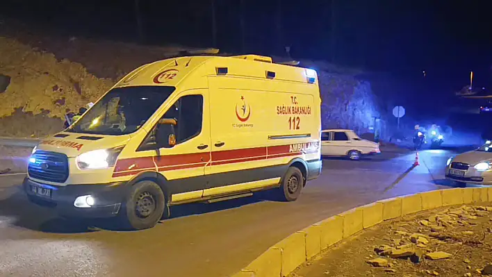 Komşuda iki ayrı trafik kazası: 1 ölü, 2 yaralı