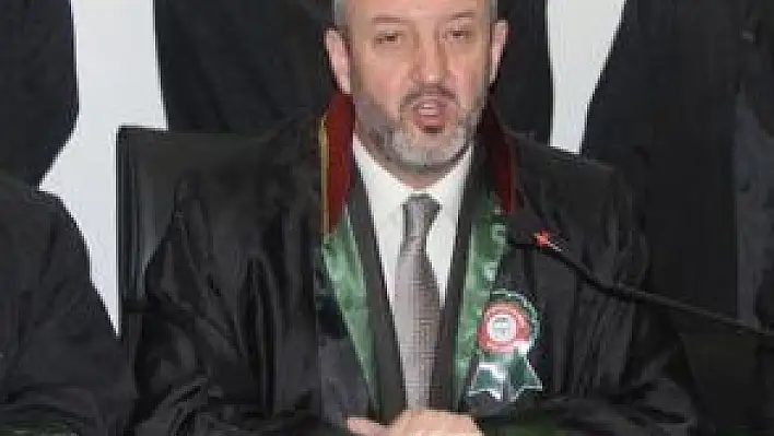 KONAÇ:&quotSAVCI MEHMET KİRAZ'IN ACISININ TAZELİĞİ İÇİMİZİ YAKIYOR"