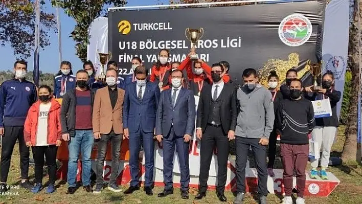 Kros Ligi Kadınlar müsabakalarında Talas Süleymanlı Türkiye üçüncüsü