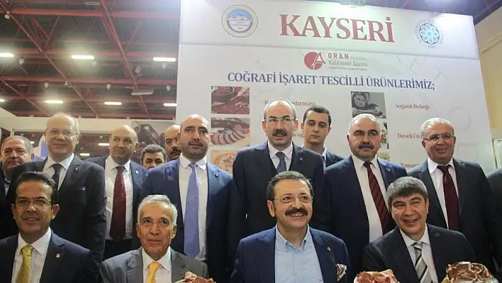 KTO, Kayseri'nin yöresel ürünlerini YÖREX'te tanıttı
