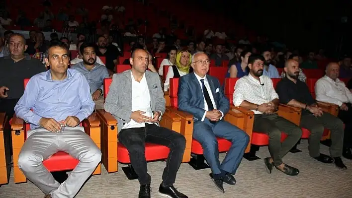'E-ticaret geleceğin ticaret şekli olarak gözüyor'