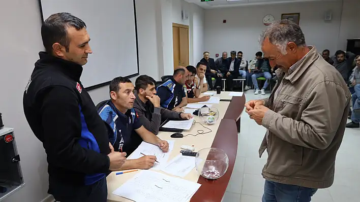 Kuralar çekildi! İlçedeki kurban satış yerleri belli oldu