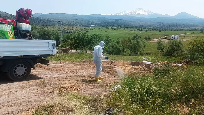 Kurban sonrası ilçede temizlik seferberliği