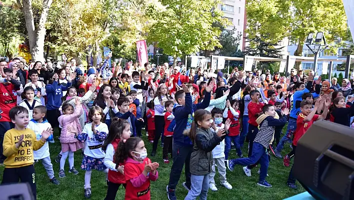 Lösemili çocuklar doyasıya eğlendi