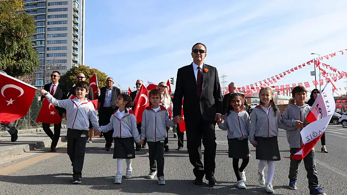 LÖSEV Cumhuriyetin 100. yılını coşkuyla kutladı!