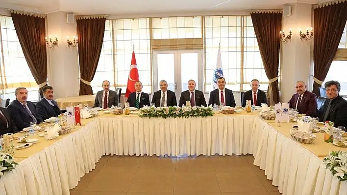 Macaristan Ankara Büyükelçisi Kiss'ten KAYSO'ya Veda Ziyareti