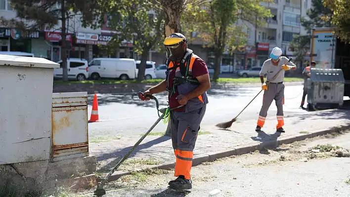 Mahallelerde genel temizlik başladı