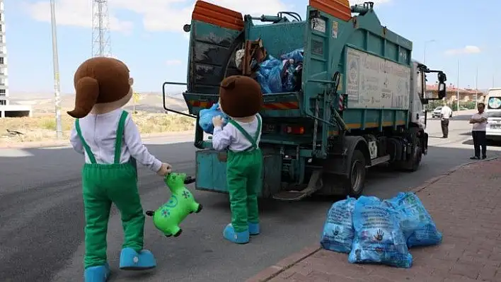 Mahallelerde toplu temizlik uygulaması Yeşilyurt'ta