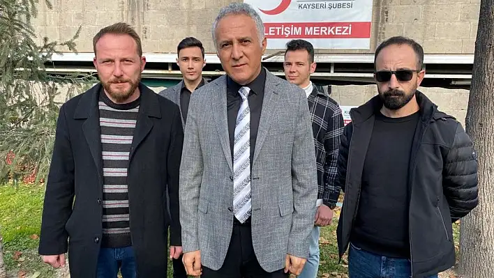 'Hayır kurumunu tamamen şirkete çevirmişler'