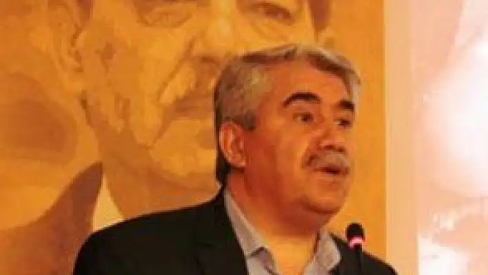 'MAKAM SAHİBİ OLUNCA BAZILARI GÜÇ ZEHİRLENMESİNE UĞRUYOR'