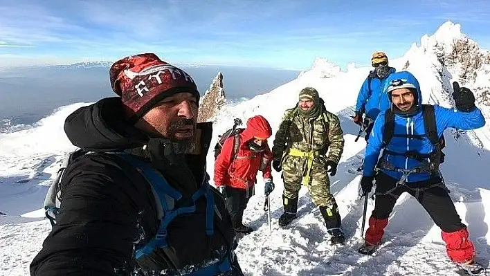 18 Mart Seyit Onbaşı tırmanışı yapıldı