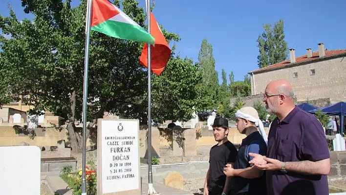 Mavi Marmara Şehidi Furkan Doğan dualarla anıldı