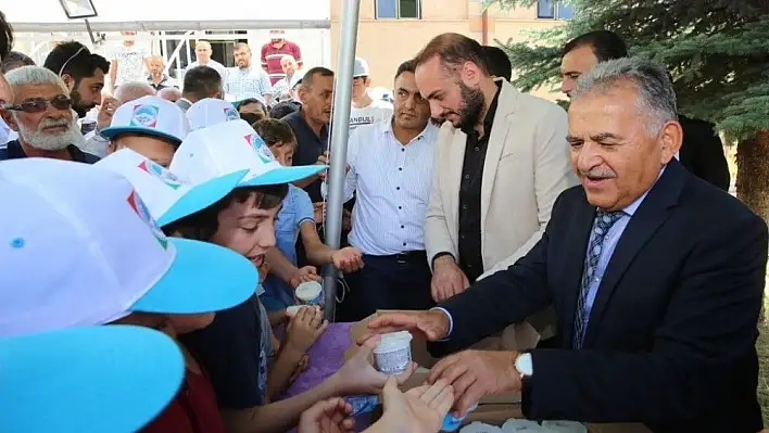 Melikgazi Belediye Başkanı Büyükkılıç, Tavlusun Mahallesi halkı ile buluştu