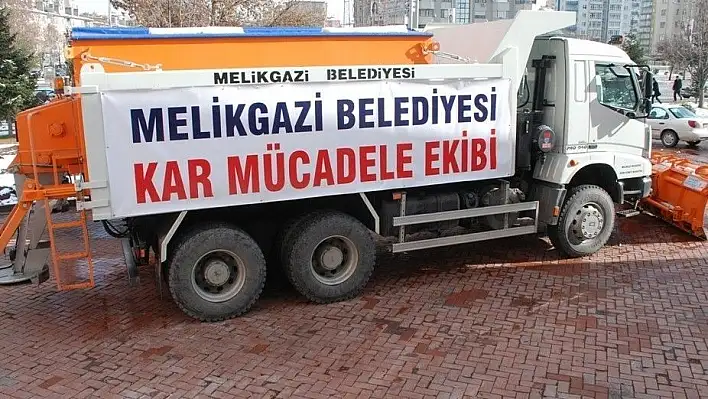 Melikgazi Belediyesi araç parkını genişletti