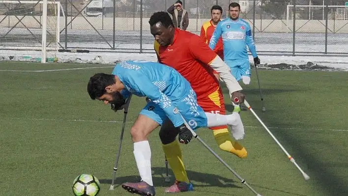 Melikgazi Belediyesi BESK Ampute futbol takımında sona doğru